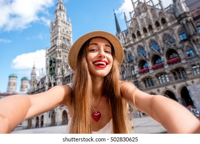 18,712 Front selfie Images, Stock Photos & Vectors | Shutterstock