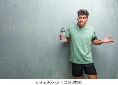 887 Confused Man Gym Images, Stock Photos & Vectors 