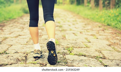 Young Fitness Woman Legs Walking On Stock Photo 219343249 | Shutterstock