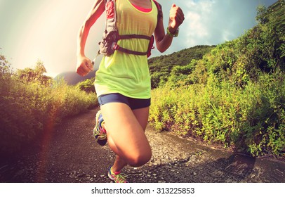 193,593 Woman on trail Images, Stock Photos & Vectors | Shutterstock