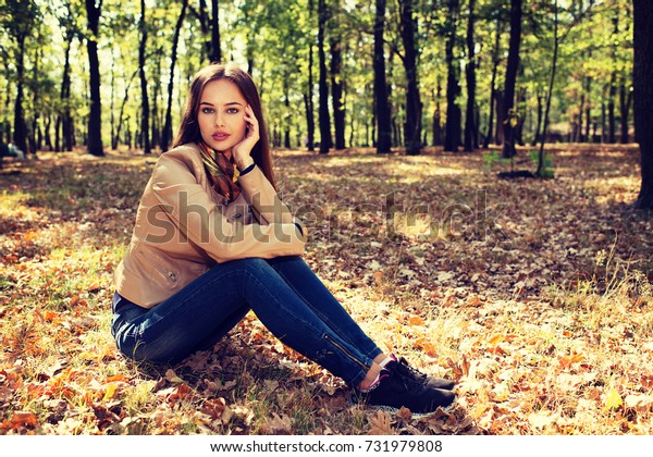 Young Girl Autumn Scenery Beautiful Woman Stock Photo 731979808 ...