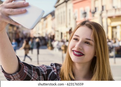 876 Selfie braces Images, Stock Photos & Vectors | Shutterstock