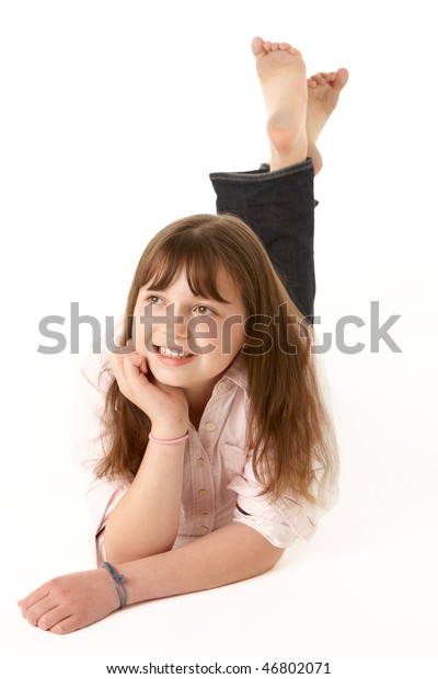 Photo De Stock Jeune Fille Mentant Sur Lestomac En 46802071 Shutterstock 