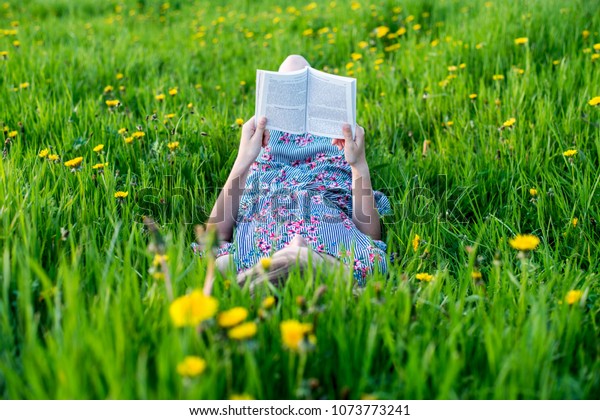 Young Girl Reading Book Field Grass 스톡 사진 1073773241 | Shutterstock