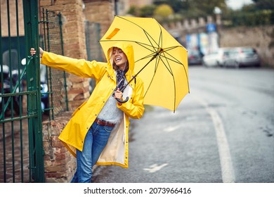 2,153 Rain headphone Images, Stock Photos & Vectors | Shutterstock