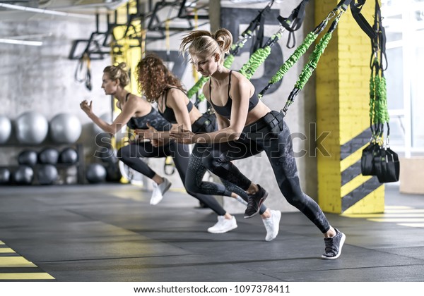 girls gym trainers