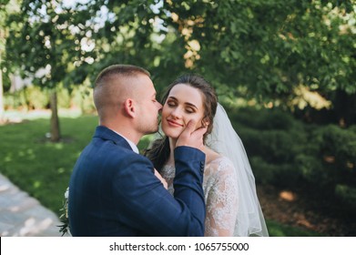 Man carrying bride Images, Stock Photos & Vectors | Shutterstock