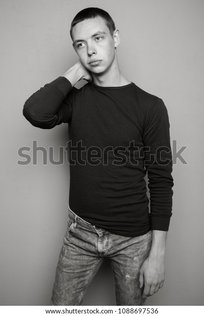 Young Guy Short Hair Athletic Figure Stock Photo Edit Now 1088697536