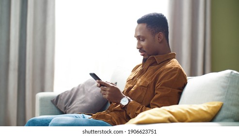 11,239 African Man Phone Relax Images, Stock Photos & Vectors ...