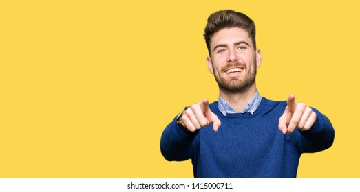 45,870 Man Pointing You Images, Stock Photos & Vectors | Shutterstock
