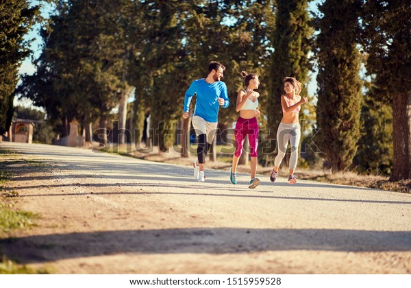 friends jogging bottoms