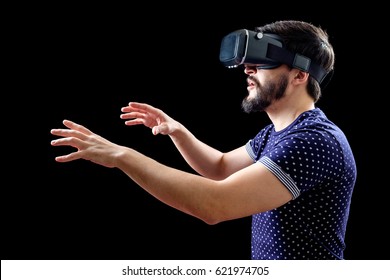 67,516 Virtual reality black background Images, Stock Photos & Vectors ...