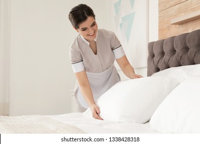 Room Attendant Images Stock Photos Vectors Shutterstock