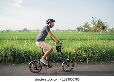 folding bike attire