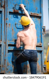 9 Shirtless Man In Pickup Truck Stock Photos, Images & Photography ...