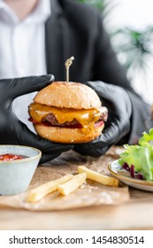 1,796 Burger Black Gloves Images, Stock Photos & Vectors | Shutterstock