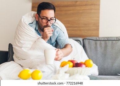 686,449 Man with a cold Images, Stock Photos & Vectors | Shutterstock