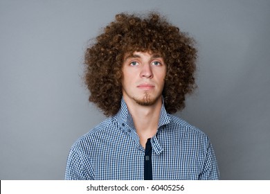 Bilder Stockfotos Und Vektorgrafiken Curly Hair Man