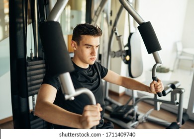 6,937 Overweight man gym Images, Stock Photos & Vectors | Shutterstock