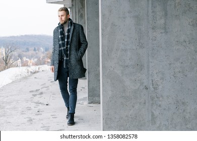 479,500 Man coat Images, Stock Photos & Vectors | Shutterstock