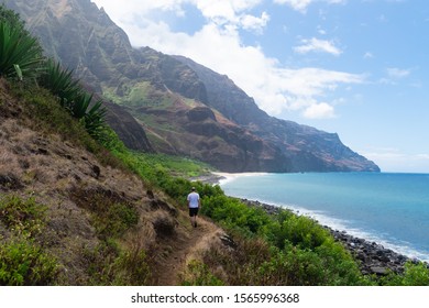 Kalalau Trail РѕРґРЅРёРј РґРЅРµРј