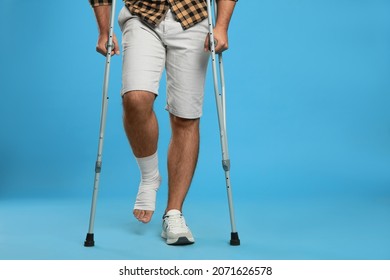 axillary crutches