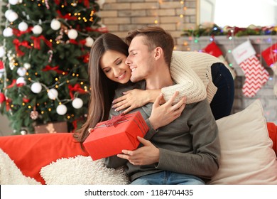 husband gift to wife