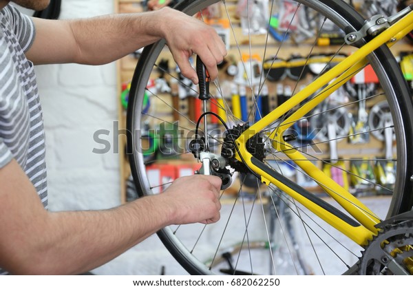 bicycle repair shop near me now