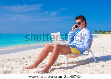 Similar – Foto Bild Konzept des digitalen Nomaden oder Remote Workers.