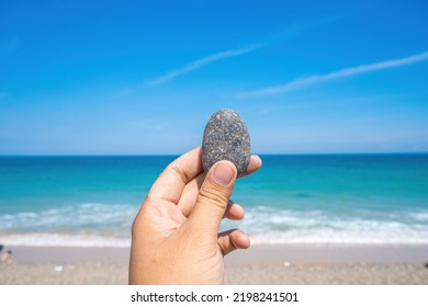 47,645 Hand Holding Stone Images, Stock Photos & Vectors | Shutterstock