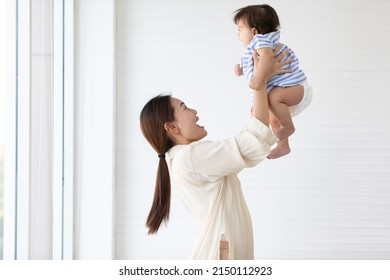 4,635 Girl lifting boy Stock Photos, Images & Photography | Shutterstock