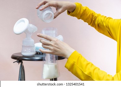 Breast Milk Stock Images Stock Photos Vectors Shutterstock