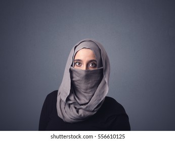 Young Muslim Woman Wearing Niqab Stock Photo 556610125 | Shutterstock