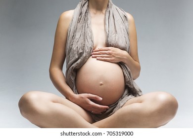 Pregnant Women Nude Pic