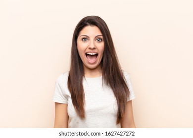 259,713 Mouth open woman Images, Stock Photos & Vectors | Shutterstock