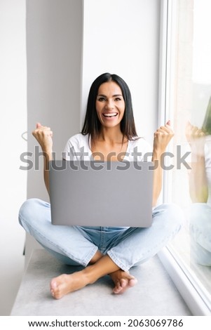 young blogger or business woman working at home