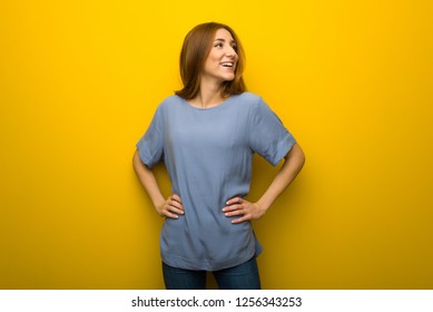 mature redhead with powerful hands Mature redhead with powerful hands