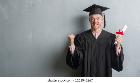 64,390 Graduate uniform Images, Stock Photos & Vectors | Shutterstock