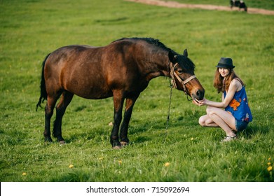 Horse naked girl Animal sex