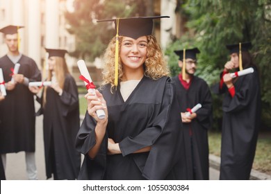 87,008 Graduation Smile Woman Images, Stock Photos & Vectors 