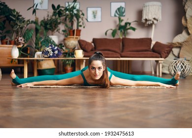 stretching techniques for center splits