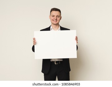 356,102 Guy with sign Images, Stock Photos & Vectors | Shutterstock