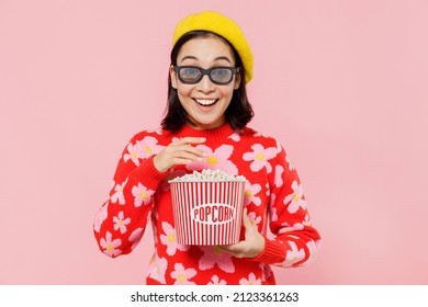 Young Surprised Amazed Fun Woman Of Asian Ethnicity In 3d Glasses Watch Movie Film Hold Bucket Of Popcorn Isolated On Yellow Background Studio Portrait. People Emotions In Cinema Lifestyle Concept.