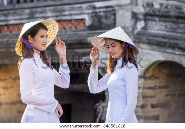 Young vietnamese girls