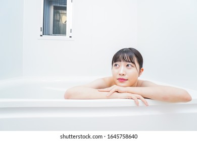 入浴女性日本图片 库存照片和矢量图 Shutterstock