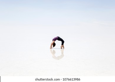 Poses De Yoga Stock Photos Images Photography Shutterstock