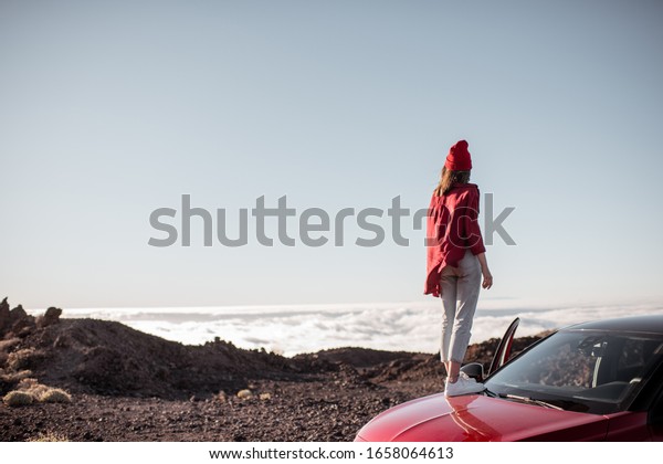 Rock my Love [Harper Collins - collection &h] - Page 8 Young-woman-dressed-red-enjoying-600w-1658064613