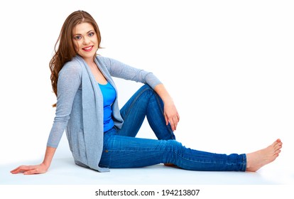 Featured image of post Woman Sitting On Floor Reference