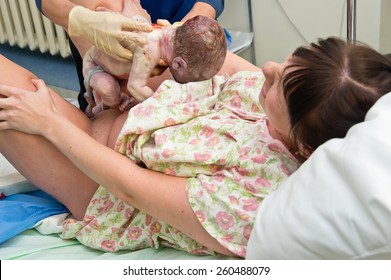 Birth giving Vaginal Birth: