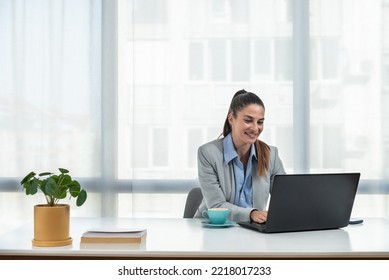 Young Woman Health Care Worker Psychologist And Psychotherapist Talking Online On Web Conference Video Call About How To Reduce Stress And Anxiety In Everyday Life. Female Expert Telemedicine.